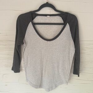 TNA | XXS (Fits like Small) | Baseball Tee | Loose Fit